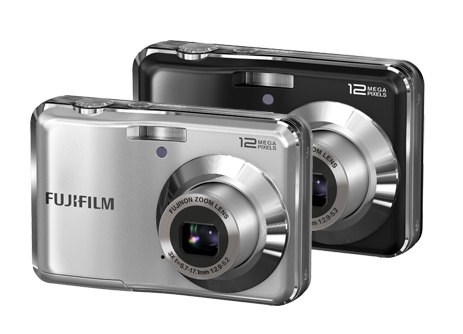 Fujifilm AV100 + Camera Bag